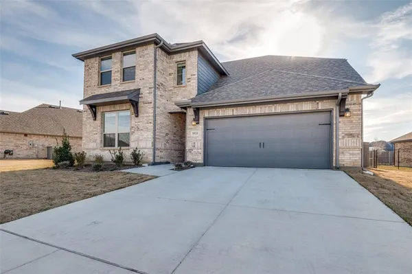 $468,000 | 3533 Redbud Flower Trail, Venus, TX 76084