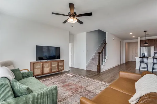 $468,000 | 3533 Redbud Flower Trail, Venus, TX 76084