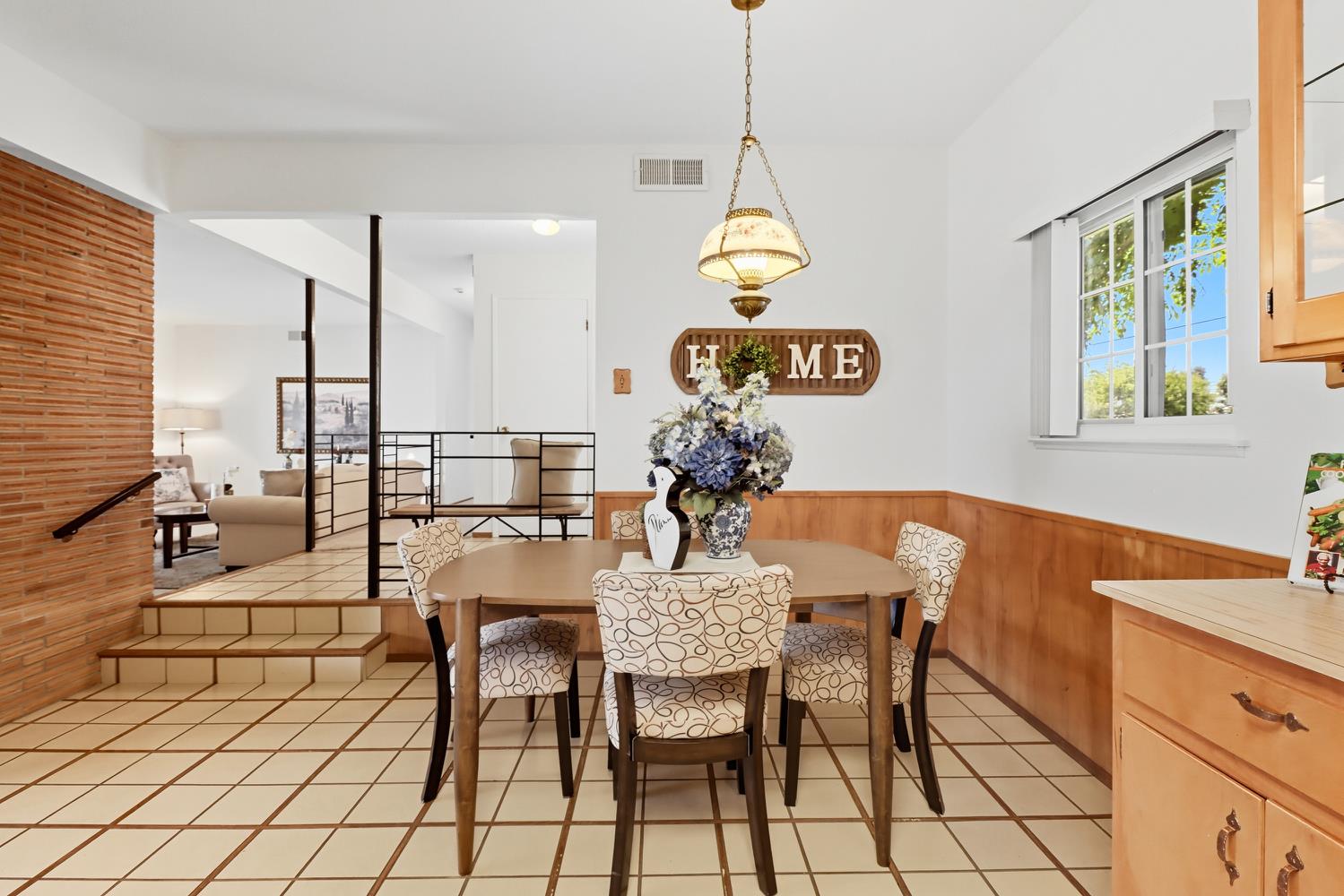 3366 Point Pleasant Road Elk Grove, CA 95757 - Photo 23 of 60 a view of a dining room with furniture