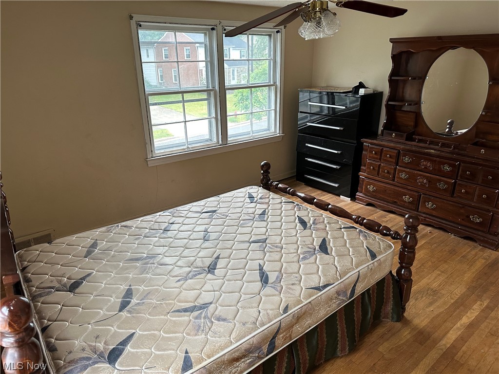 4337 Baintree Road University Heights, OH 44118 - Photo 16 of 30