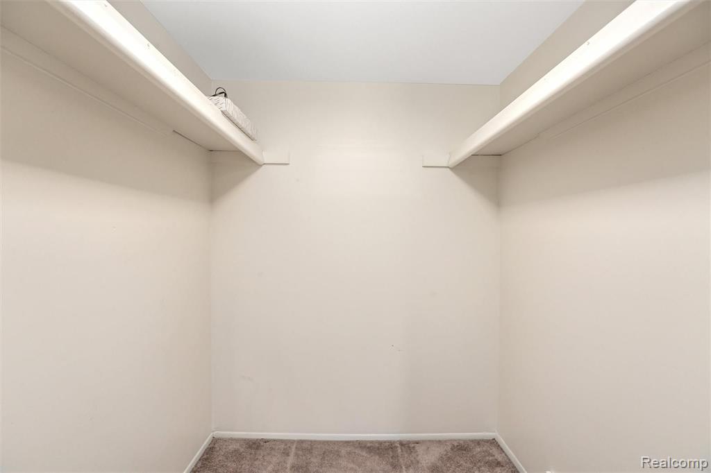 27374 Evergreen Road, Unit 4 Lathrup Village, MI 48076 - Photo 12 of 26