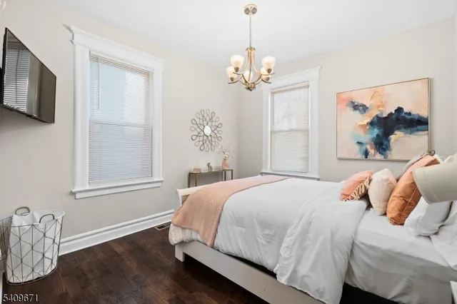 $899,000 | 33 Mapes Avenue, Newark, NJ 07112