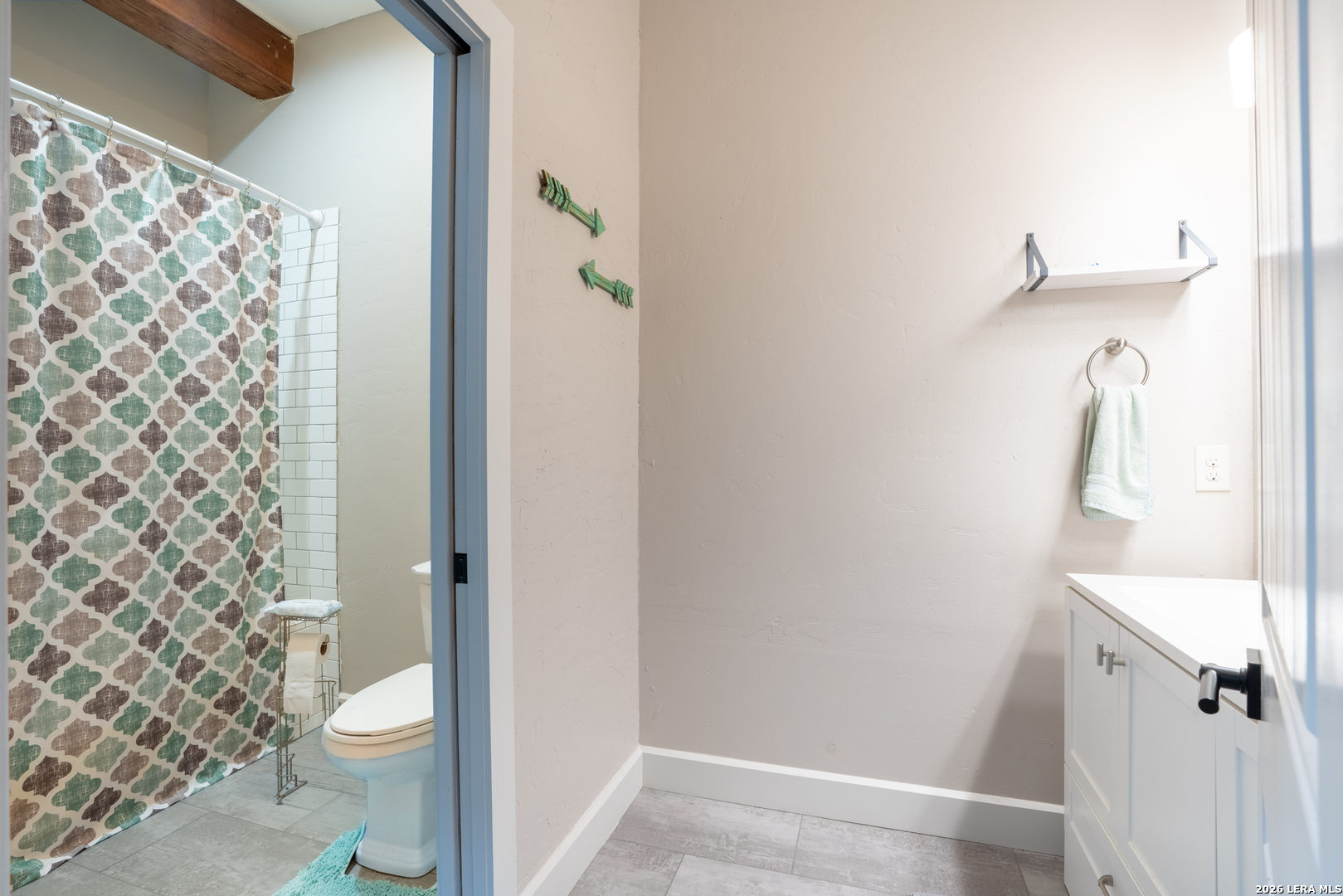 227 Fm 480 Center Point, Unit B Center Point, TX 78010 - Photo 18 of 20 Gallery Image 18