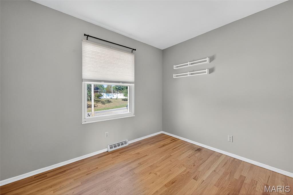 8936 Pardee Road St. Louis, MO 63123 - Photo 25 of 44 Gallery Image 25