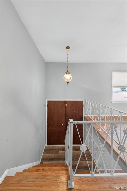 8936 Pardee Road St. Louis, MO 63123 - Photo 38 of 44 Gallery Image 38