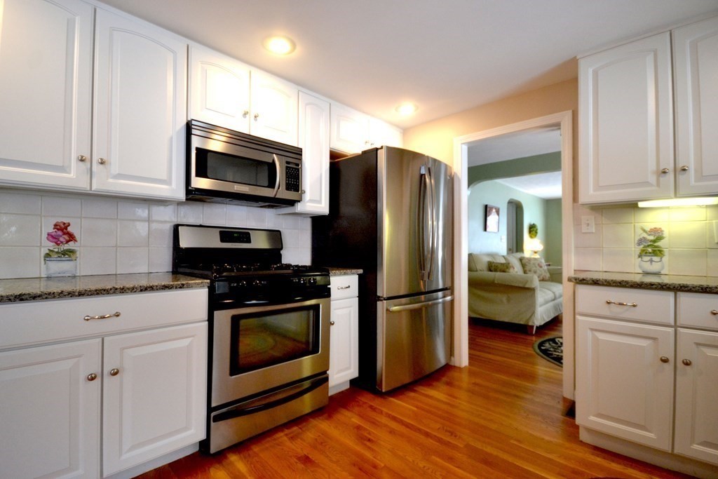 1 Bainridge Road Worcester, MA 01602 - Photo 14 of 33 Gallery Image 14