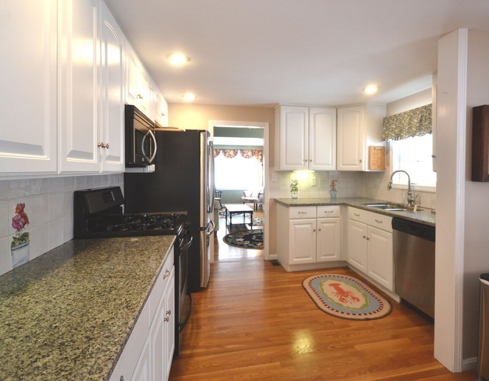 1 Bainridge Road Worcester, MA 01602 - Photo 15 of 33 Gallery Image 15
