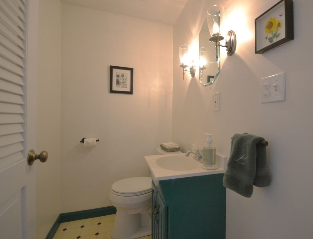 1 Bainridge Road Worcester, MA 01602 - Photo 29 of 33 Gallery Image 29