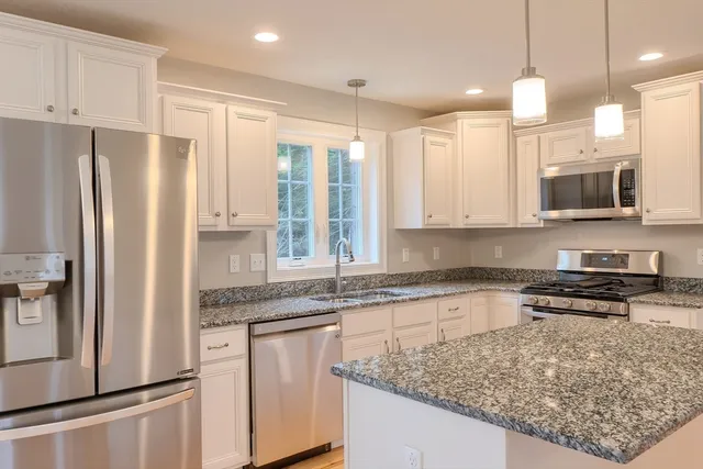 $719,900 | 0 Gardner Road, Unit WILLOW, Templeton, MA 01468