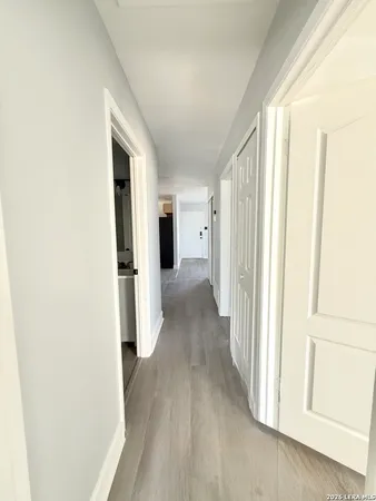 $1,425 | 5846 Castle, San Antonio, TX 78218