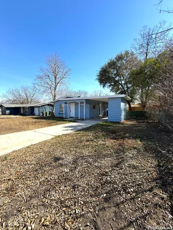 $1,425 | 5846 Castle, San Antonio, TX 78218