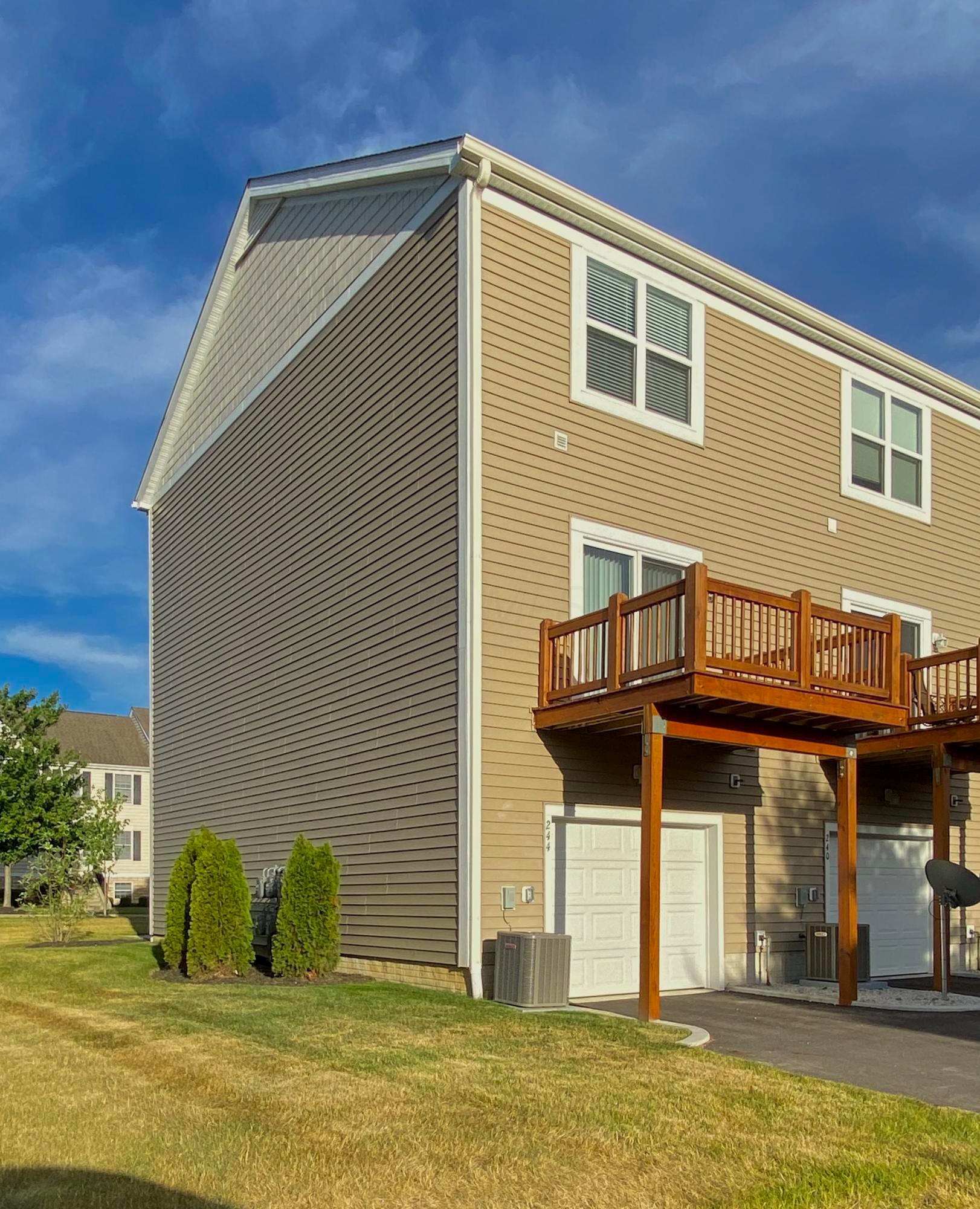 244 Autumn Ridge Circle, Unit 206 Pickerington, OH 43147 - Photo 2 of 33
