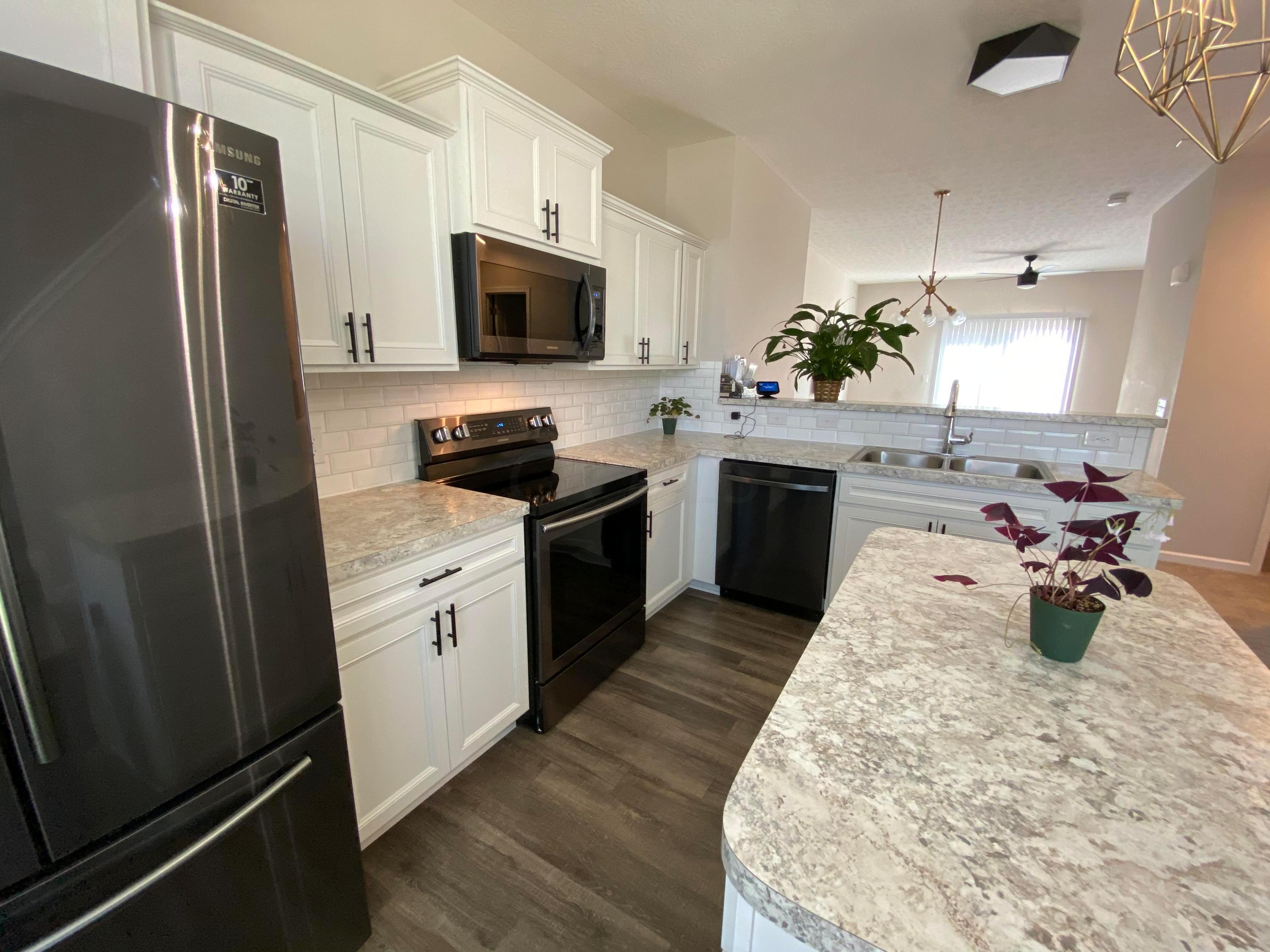 244 Autumn Ridge Circle, Unit 206 Pickerington, OH 43147 - Photo 9 of 33