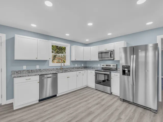 $399,900 | 118 Forest Hills Drive, Clarksville, TN 37040