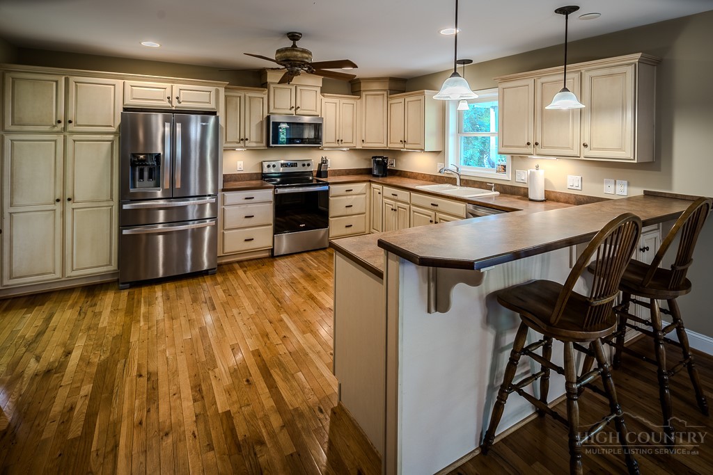 354 Brown Mountain Ridge Road Blowing Rock, NC 28605 - Photo 10 of 48