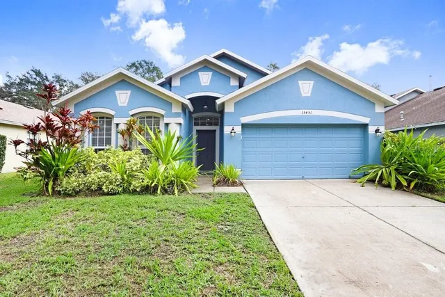 $2,800 | 15451 Martinmeadow Drive, Lithia, FL 33547