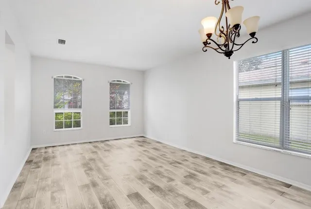 $2,800 | 15451 Martinmeadow Drive, Lithia, FL 33547