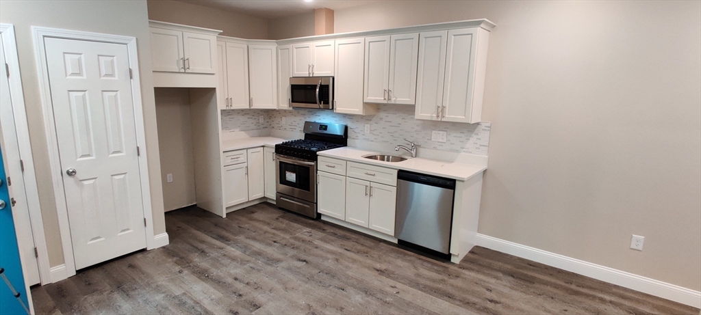 191 North Common Street, Unit 305 Lynn, MA 01905 - Photo 2 of 8