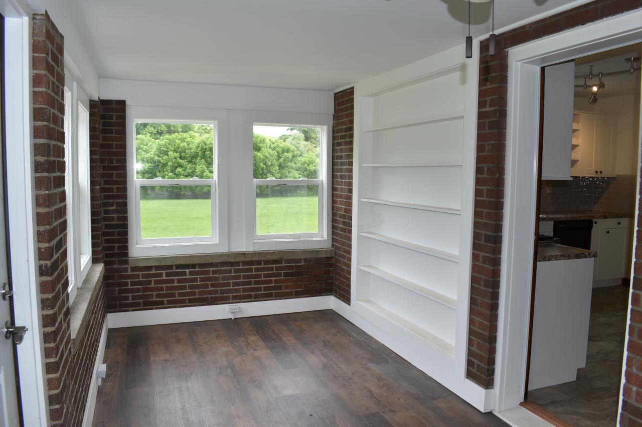 10218 Bremen Road Logan, OH 43138 - Photo 18 of 61 Decorative shelving