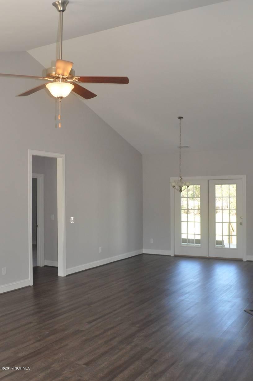 225 Sandybrook Road Wilmington, NC 28411 - Photo 5 of 7 5