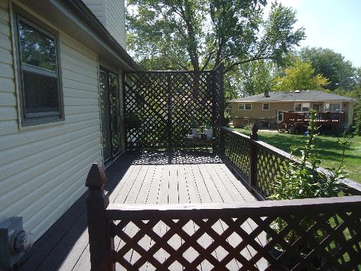 1186 Ridgeway Drive Elgin, IL 60123 - Photo 16 of 16