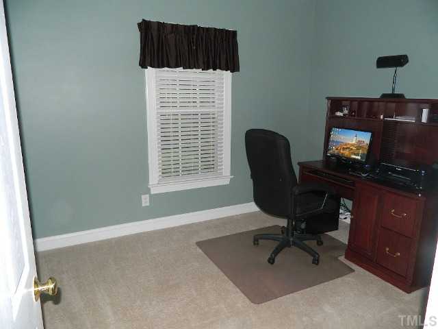 5204 Covington Bend Drive Raleigh, NC 27613 - Photo 13 of 25 Gallery Image 13