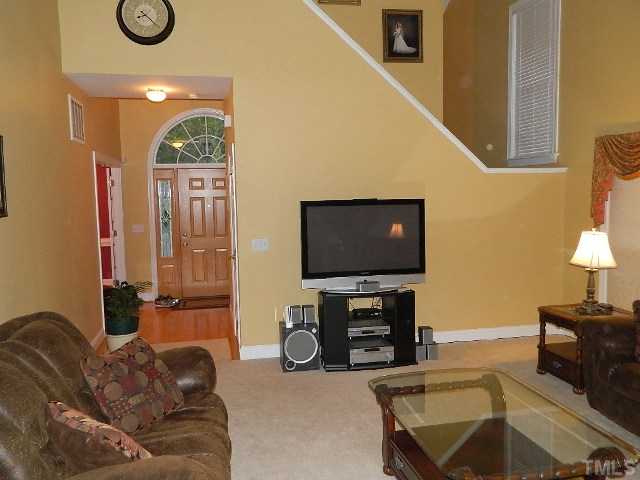 5204 Covington Bend Drive Raleigh, NC 27613 - Photo 9 of 25 Gallery Image 9