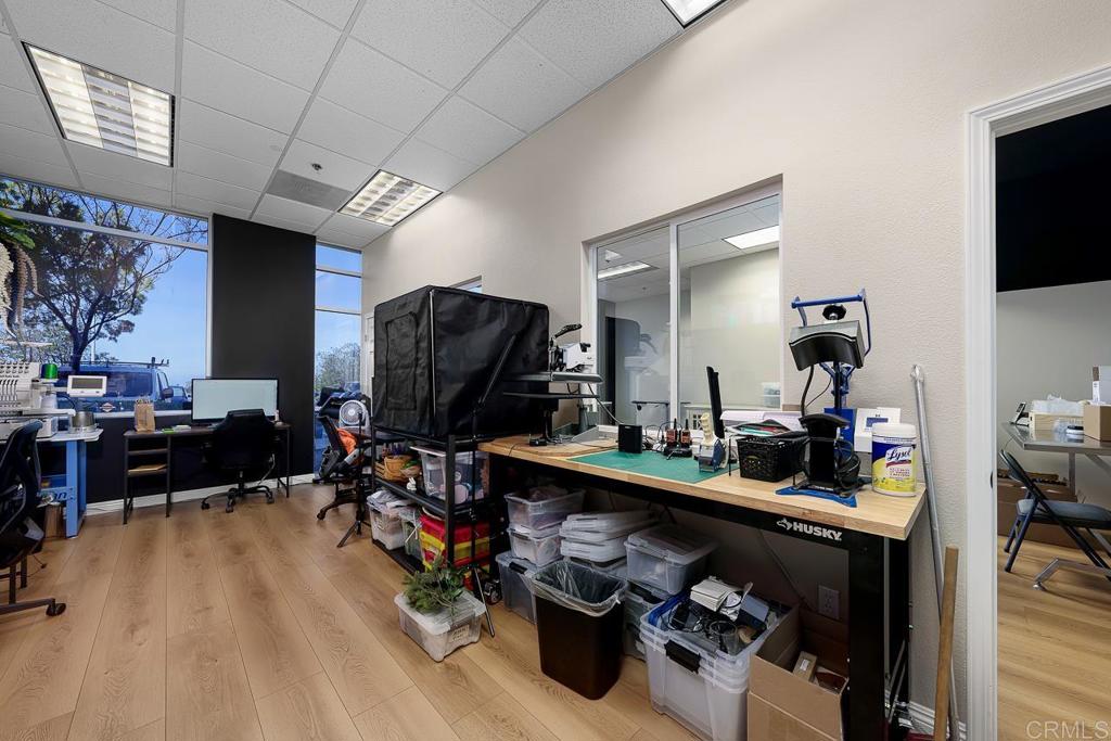 859 Bowsprit Road Chula Vista, CA 91914 - Photo 10 of 30 a room with musical instruments