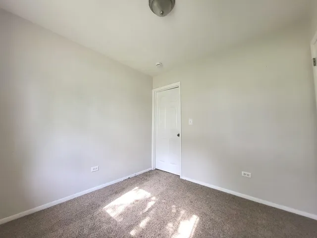 $179,000 | 2313 Joppa Avenue, Zion, IL 60099