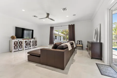 $3,075,000 | 14819 Broken Arrow Place, Palm Beach Gardens, FL 33418