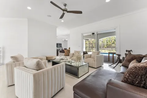 $3,075,000 | 14819 Broken Arrow Place, Palm Beach Gardens, FL 33418
