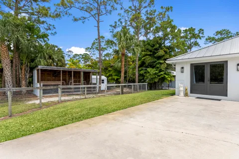 $3,075,000 | 14819 Broken Arrow Place, Palm Beach Gardens, FL 33418