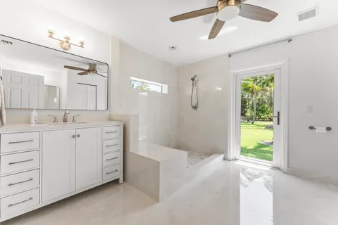 $3,075,000 | 14819 Broken Arrow Place, Palm Beach Gardens, FL 33418