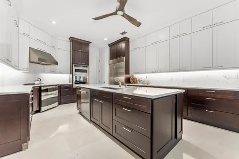 $3,075,000 | 14819 Broken Arrow Place, Palm Beach Gardens, FL 33418