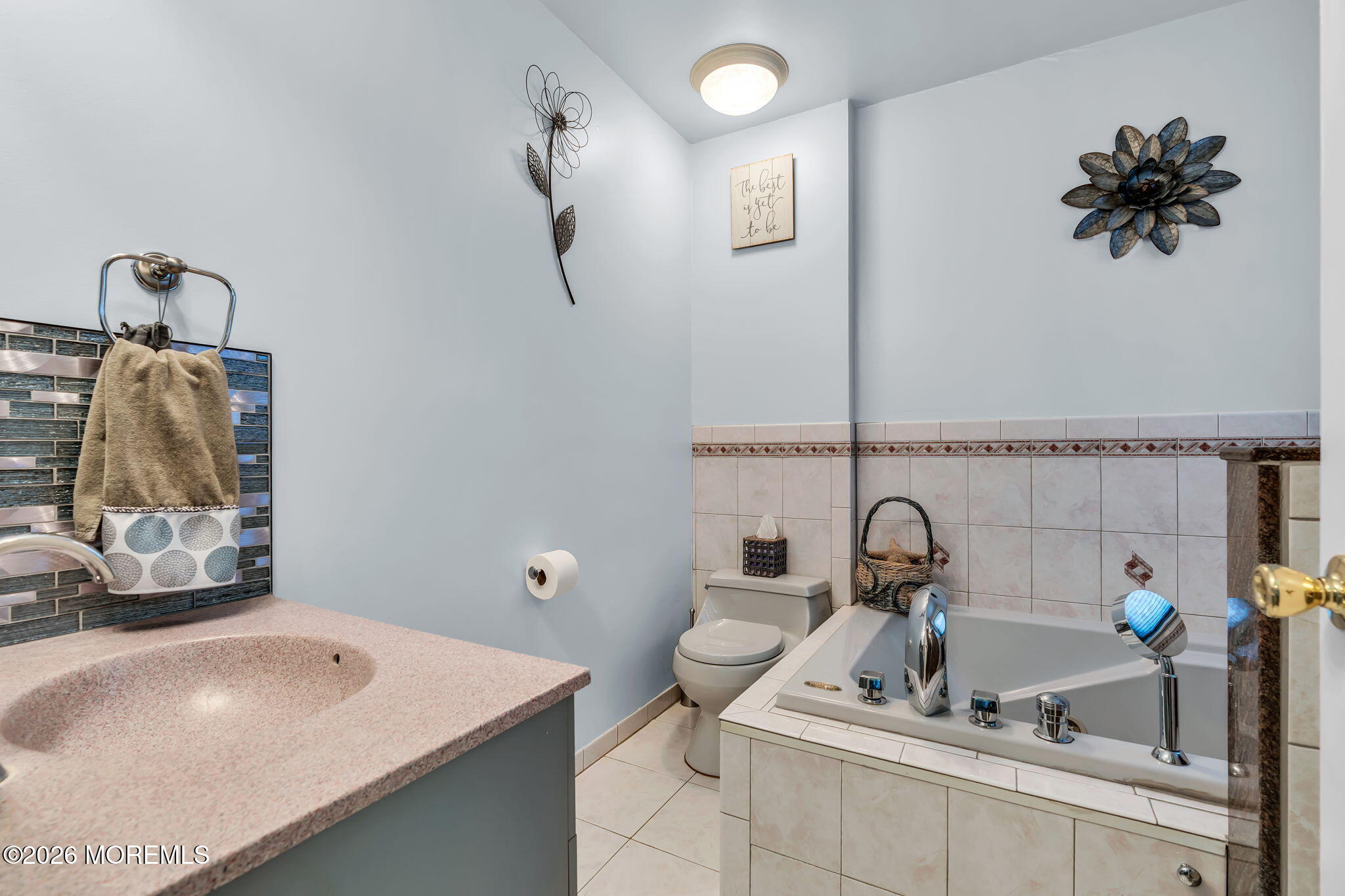 11 Metedeconk Road Howell, NJ 07731 - Photo 23 of 49 Primary Bath