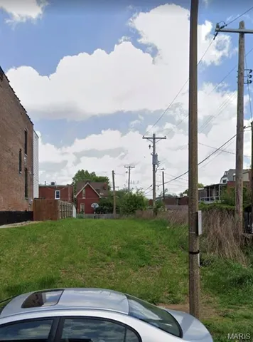 $100,000 | 2140 Oregon Avenue, St. Louis, MO 63104