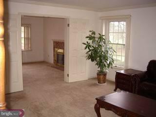 567 Constitution Road Lansdale, PA 19446 - Photo 3 of 6 Gallery Image 3