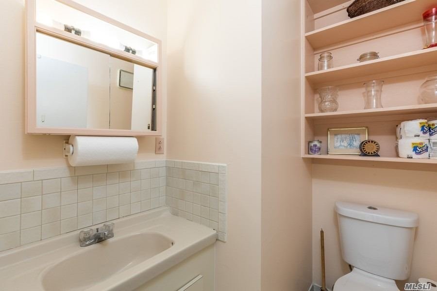 2160 North Bayview Rd Extension Southold, NY 11971 - Photo 11 of 13 Bathroom 1/2