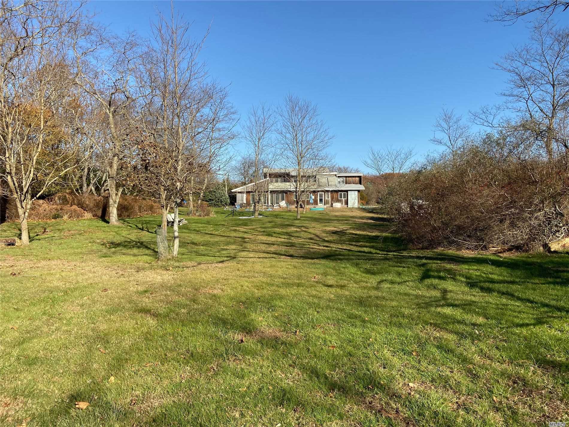 2160 North Bayview Rd Extension Southold, NY 11971 - Photo 12 of 13 Back Yard Lawn