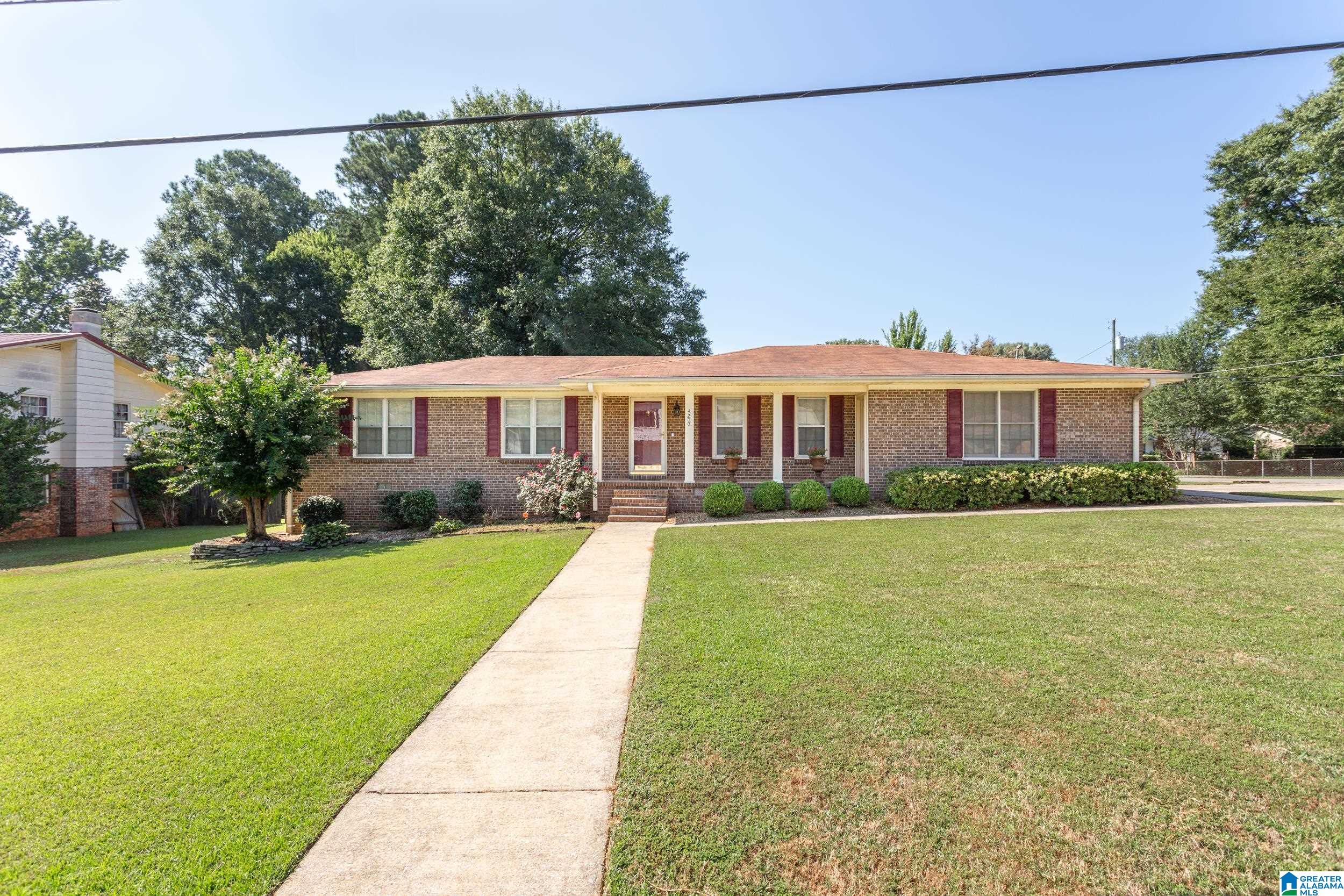 4200 Cloverdale Road Anniston, AL 36207 - Photo 1 of 36