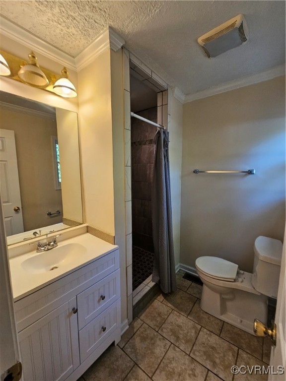4488 Shannon Hill Road Columbia, VA 23038 - Photo 7 of 22 a bathroom with a sink and a toilet