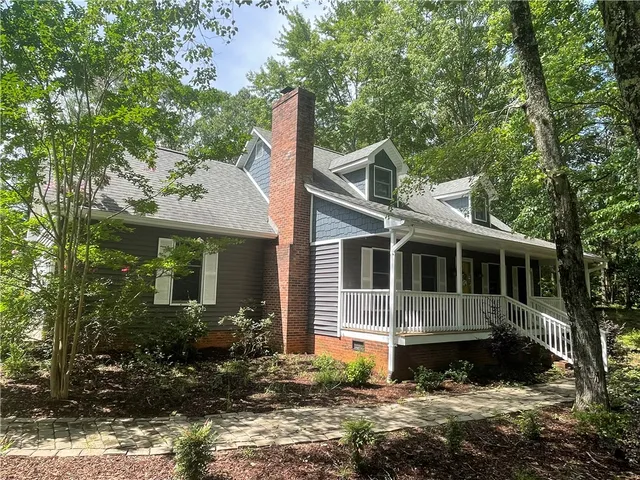 $330,000 | 236 Issaqueena Drive, Central, SC 29630