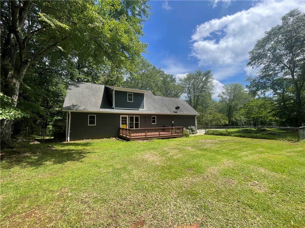 236 Issaqueena Drive Central, SC 29630 - Photo 3 of 40