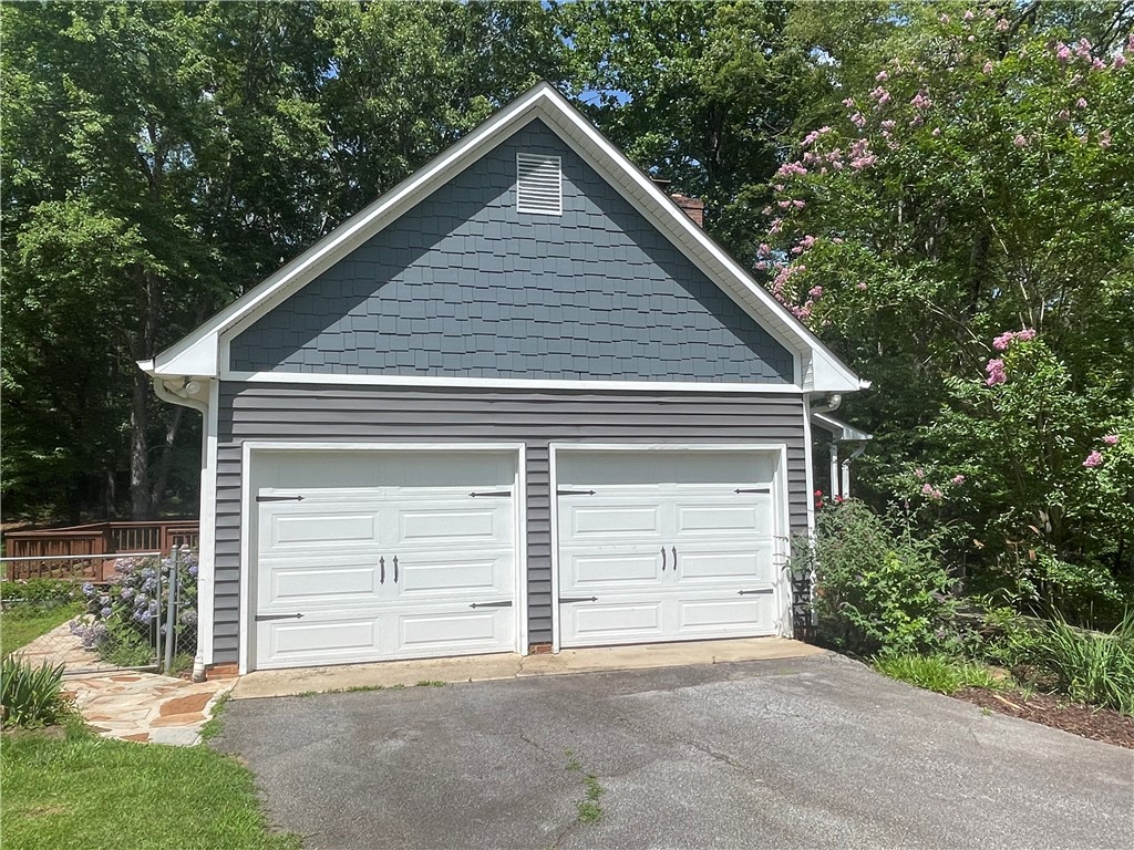 236 Issaqueena Drive Central, SC 29630 - Photo 37 of 40