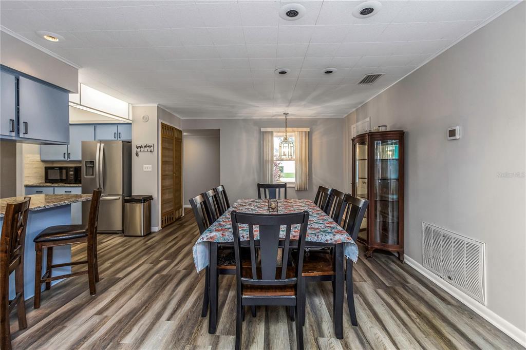 310 Terrace Drive Brandon, FL 33510 - Photo 11 of 80 a view of a dining room with furniture
