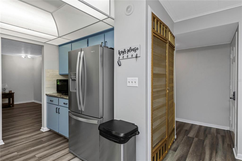 310 Terrace Drive Brandon, FL 33510 - Photo 27 of 80 a kitchen with stainless steel appliances a refrigerator and a stove