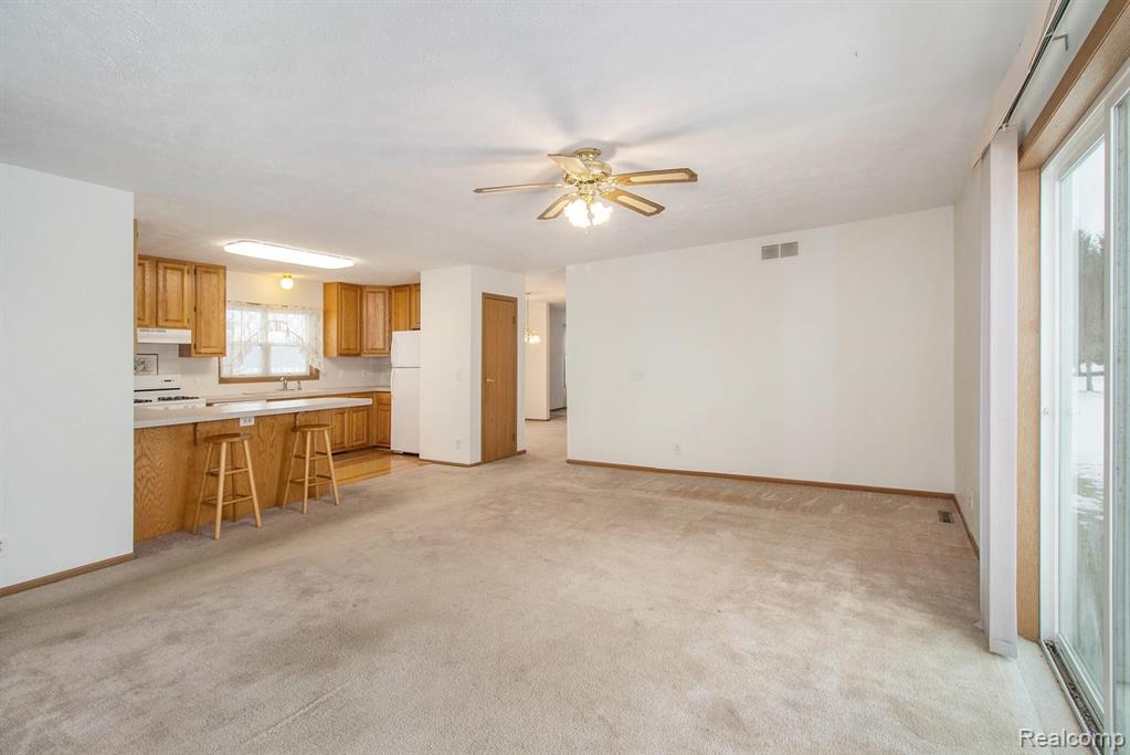 12098 South Reed Road Byron, MI 48418 - Photo 19 of 28