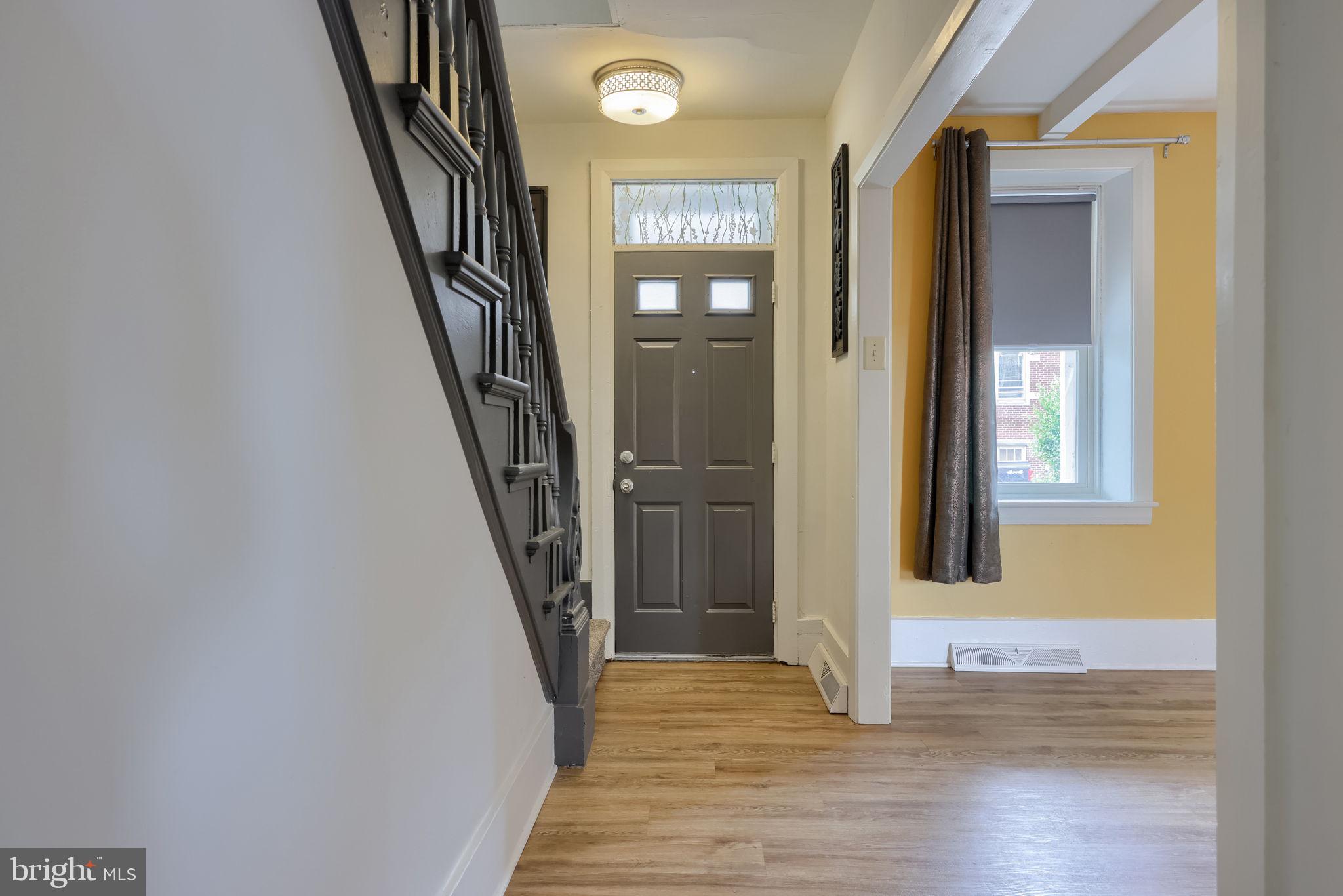 217 North Charles Street Red Lion, PA 17356 - Photo 3 of 37