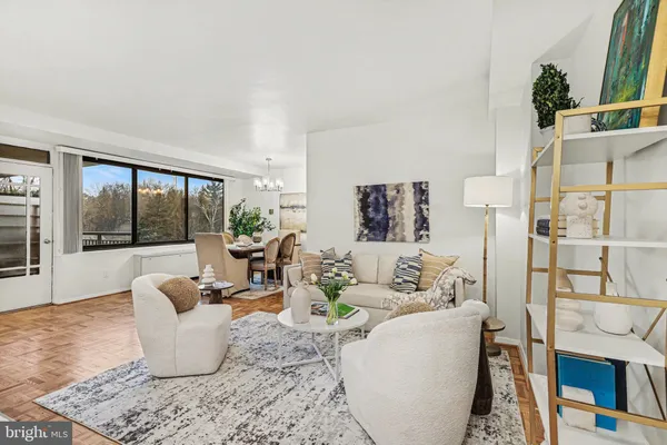 $224,900 | 4740 Connecticut Avenue Northwest, Unit 614, Washington, DC 20008