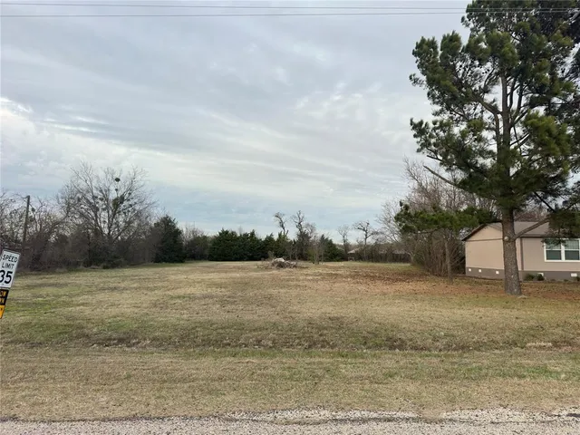 $2,200 | 3324 County Road 2618, Caddo Mills, TX 75135